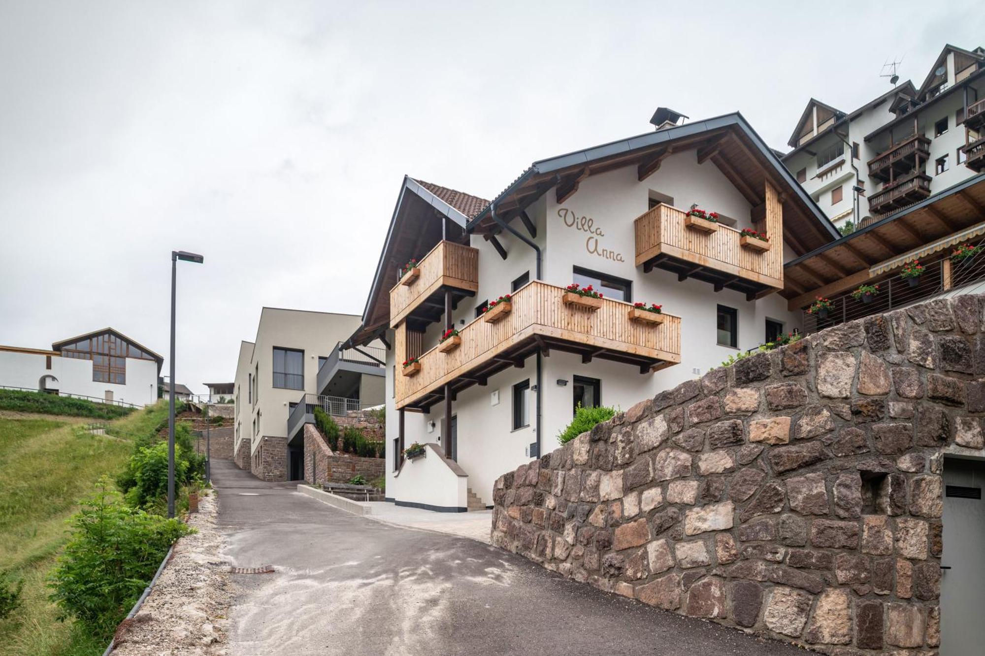 Villa Anna Villnoess San Pietro  エクステリア 写真