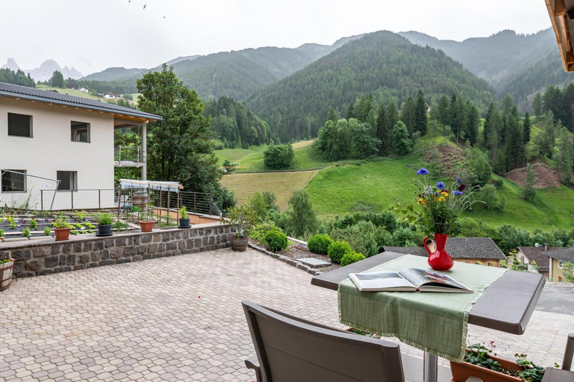 Villa Anna Villnoess San Pietro  エクステリア 写真